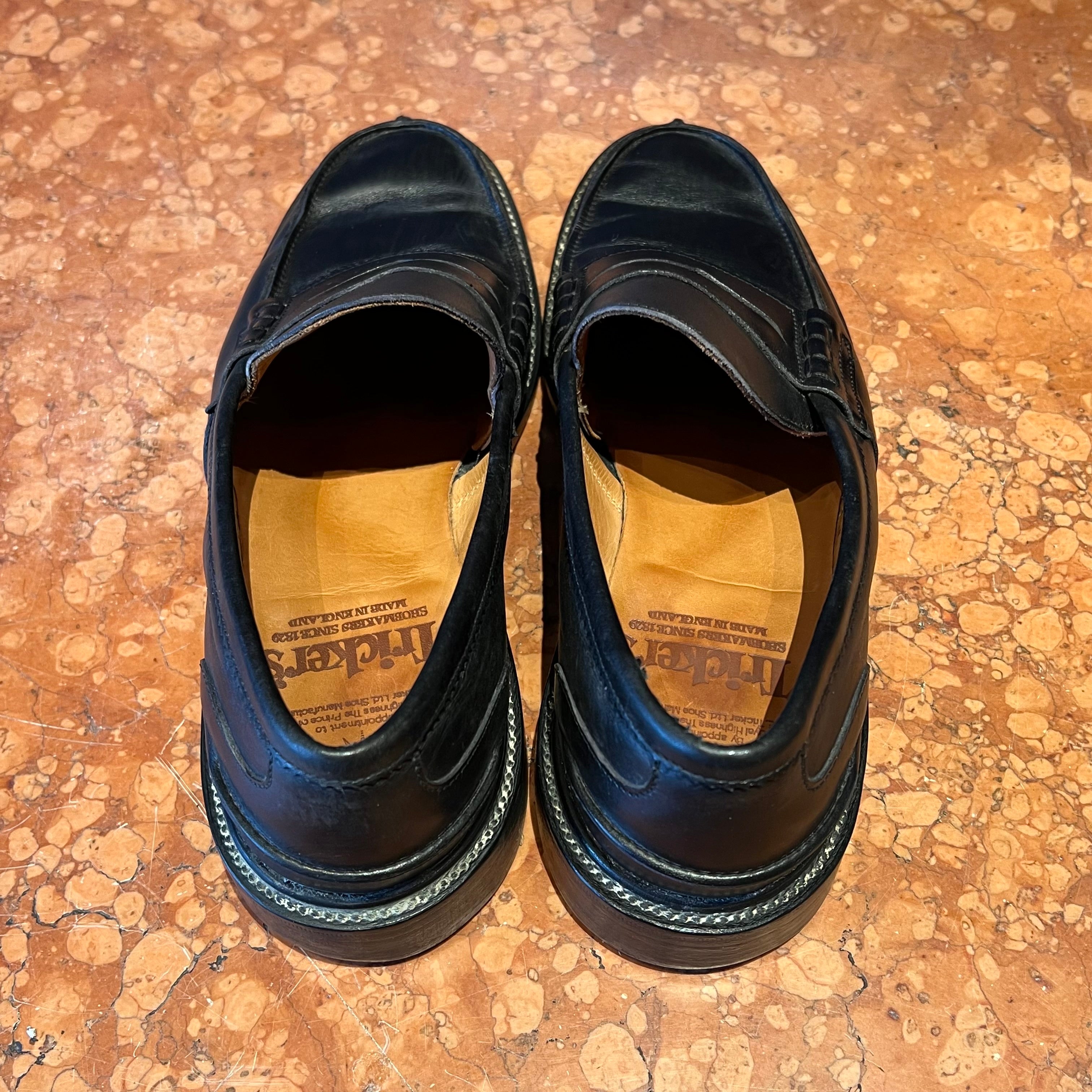 TRICKER'S BLACK MOCCASIN 